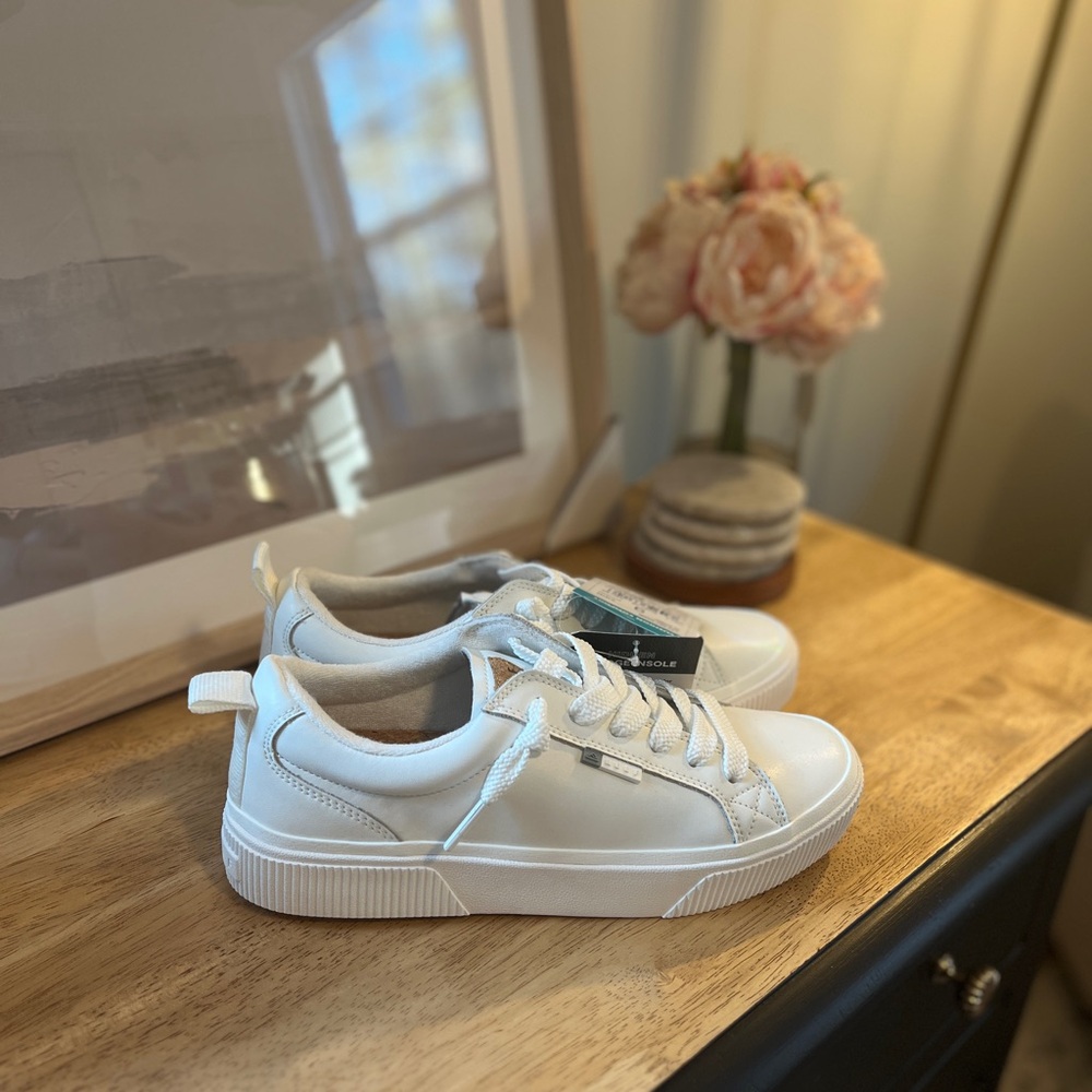 REEF Lay Day Dawn Sneakers